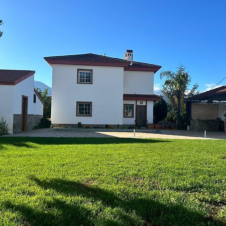 Casa Rural Las Cuatro Flores Orgiva Luaran gambar