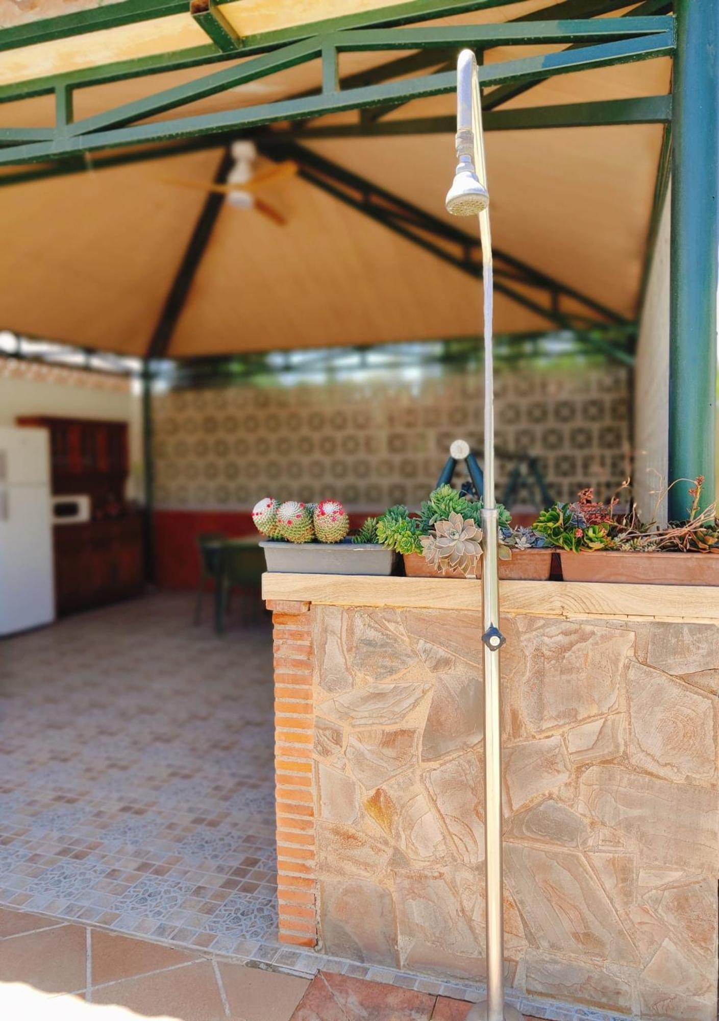 Casa Rural Las Cuatro Flores Orgiva Luaran gambar
